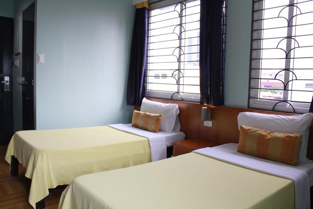 Leesons Residences Manila Kültér fotó