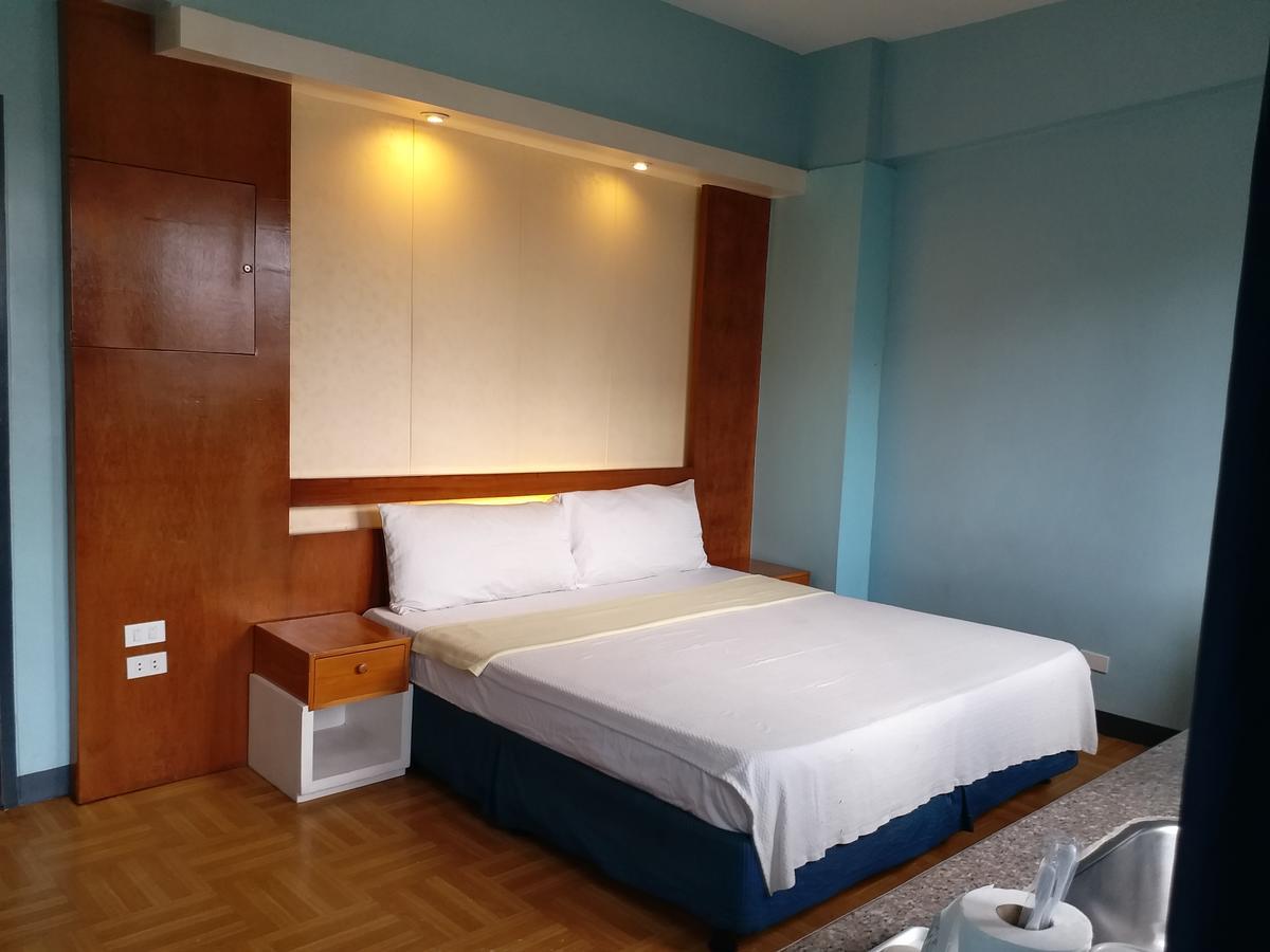 Leesons Residences Manila Kültér fotó